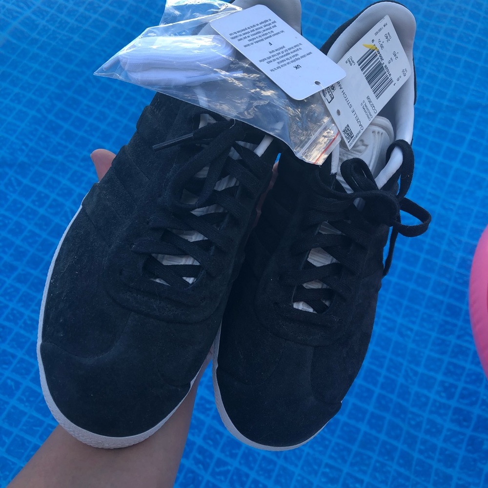 Gazelle adidas shoes